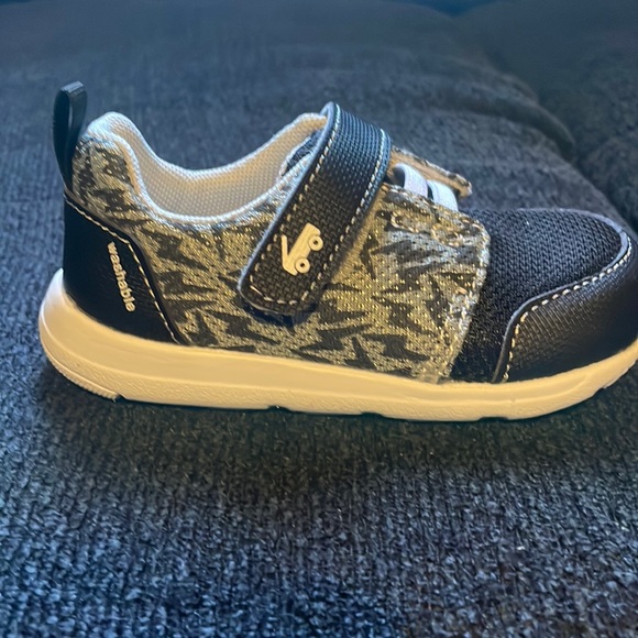 See Kai Run Shoes See Kai Run Basicsstryker Laceblack Bolts Poshmark